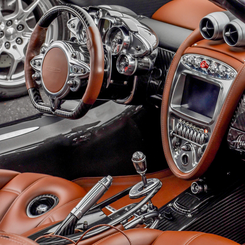 Gemini has one of the classiest interiors of any Huayra